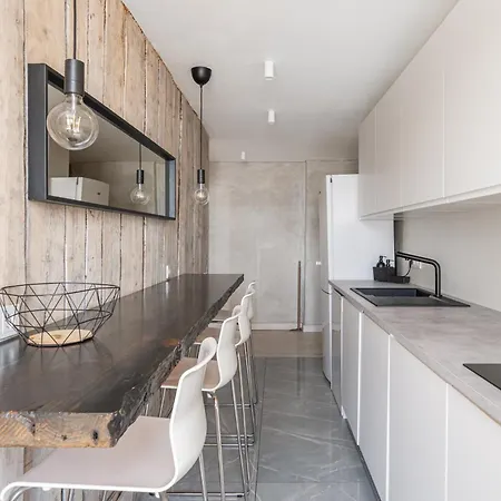 Design 3-bedroom Apartment, 98m2 - Blaumana Street, Appartement Riga
