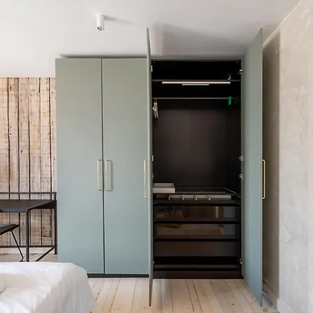 Design 3-bedroom Apartment, 98m2 - Blaumana Street,