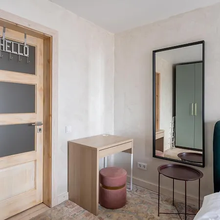Appartement Design 3-bedroom Apartment, 98m2 - Blaumana Street, *