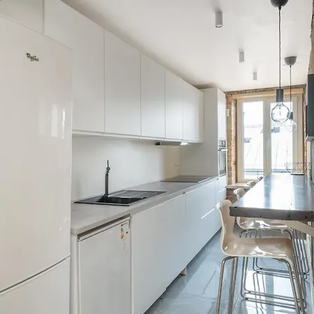 Design 3-bedroom Apartment, 98m2 - Blaumana Street, Appartement *