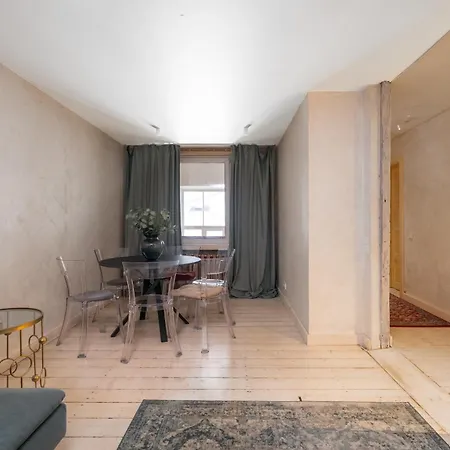 Design 3-bedroom Apartment, 98m2 - Blaumana Street, Appartement
